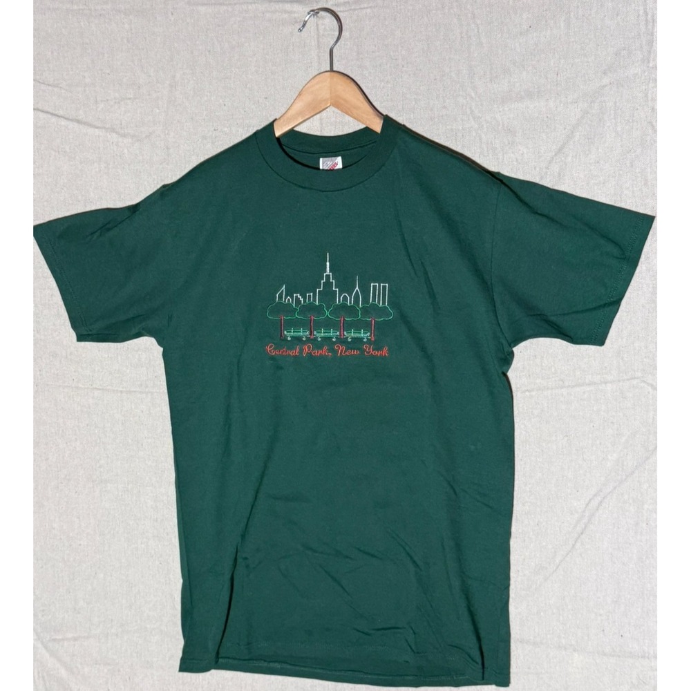 VTG 90s Jerzees Central Park NYC Skyline Embroidered T-Shirt Mens L Green USA